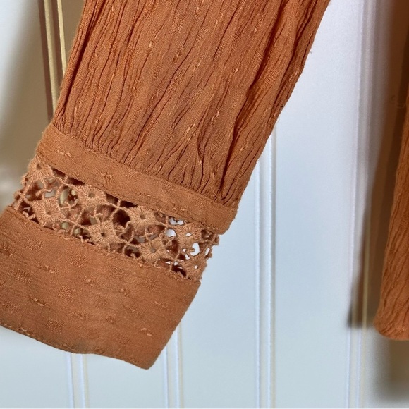 Free People "The Best" Crochet Button Front Top Size Large Long Sleeves Casual - Picture 6 of 10